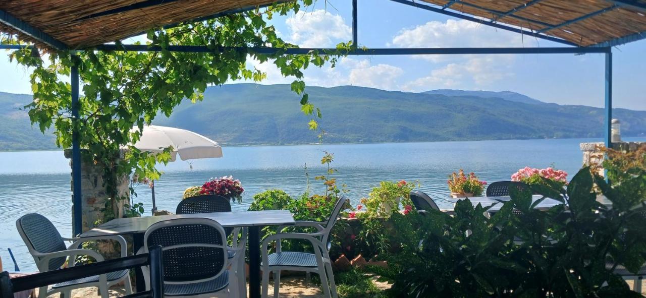 Nesti Relax Home Pogradec Esterno foto